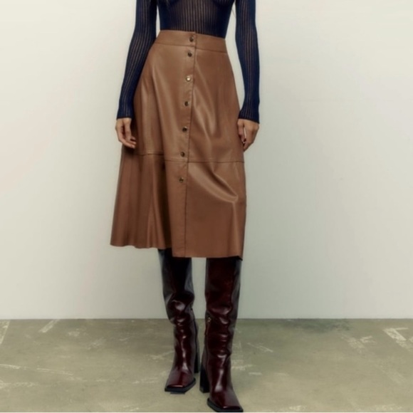 Zara Dresses & Skirts - Zara Women’s Faux Leather Carmel Midi Skirt- suede interior